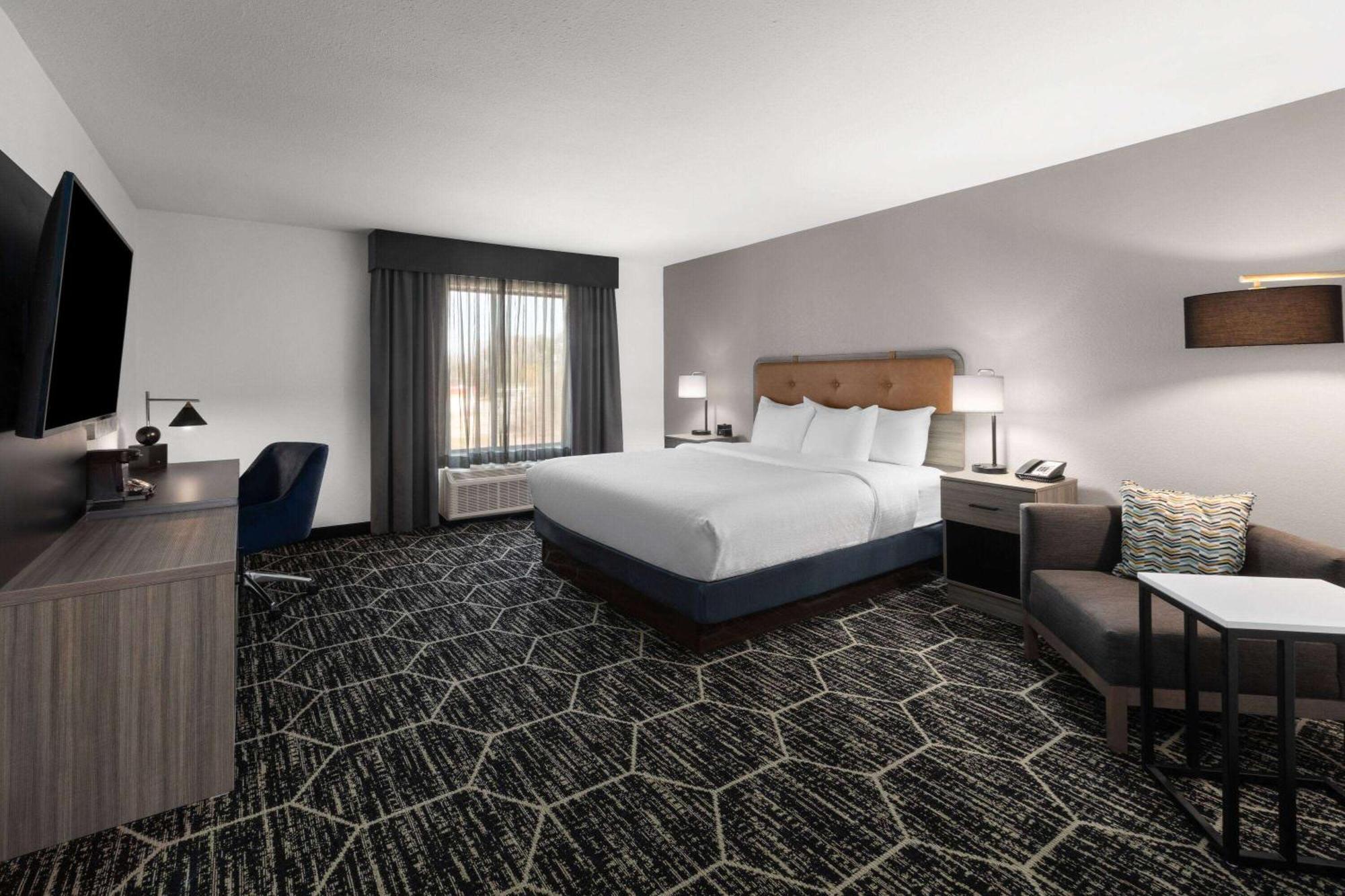 La Quinta Inn & Suites By Wyndham Meridian Exterior foto